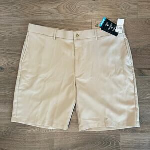 PGA TOUR Golf Shorts NWT Mens Sz 42 Expandable Waist Driflux Sunflux Khaki Beige